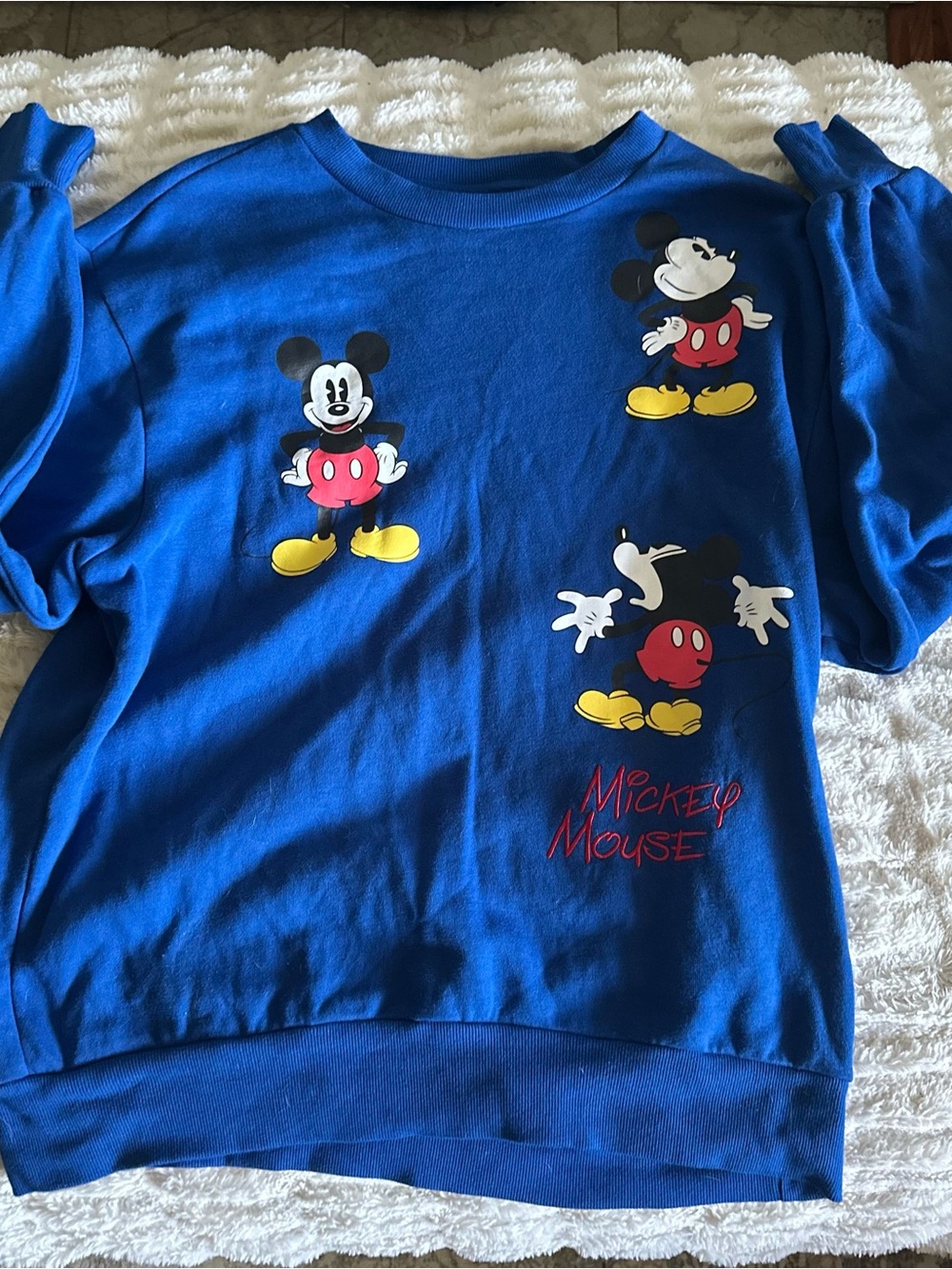Disney Mickey Mouse & Friends Sweatshirt Medium Blue Graphic Crewneck 60/40